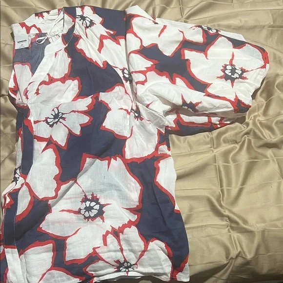 Floral Women's Top - Red white and blue - Picture 3 of 3